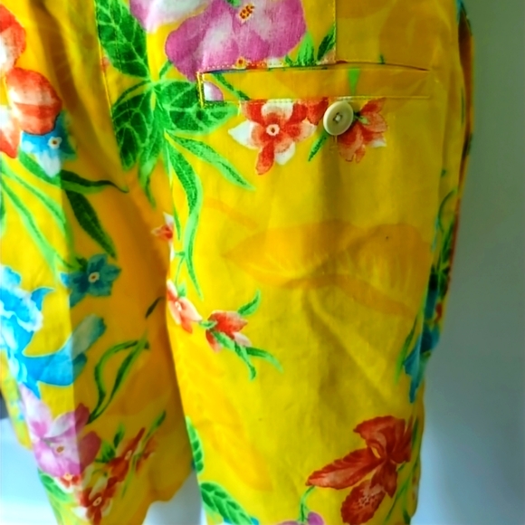 Ralph Lauren Petite Floral Hawaiian Tropical Linen Shorts - Picture 2 of 15